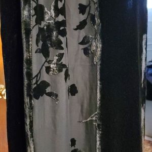 Velvet burnout leaf pattern wrap